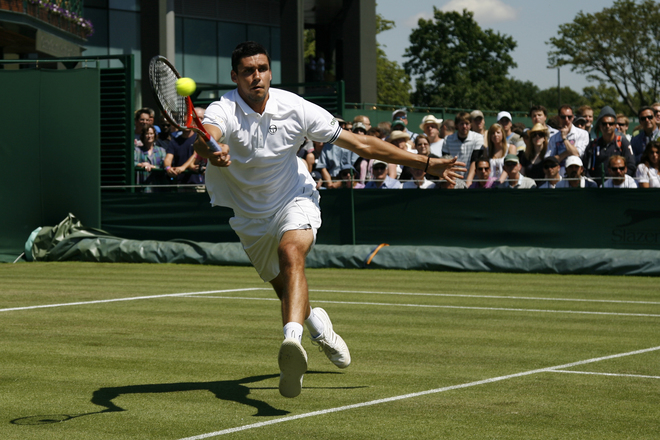 Hanescu si Niculescu avanseaza la Wimbledon